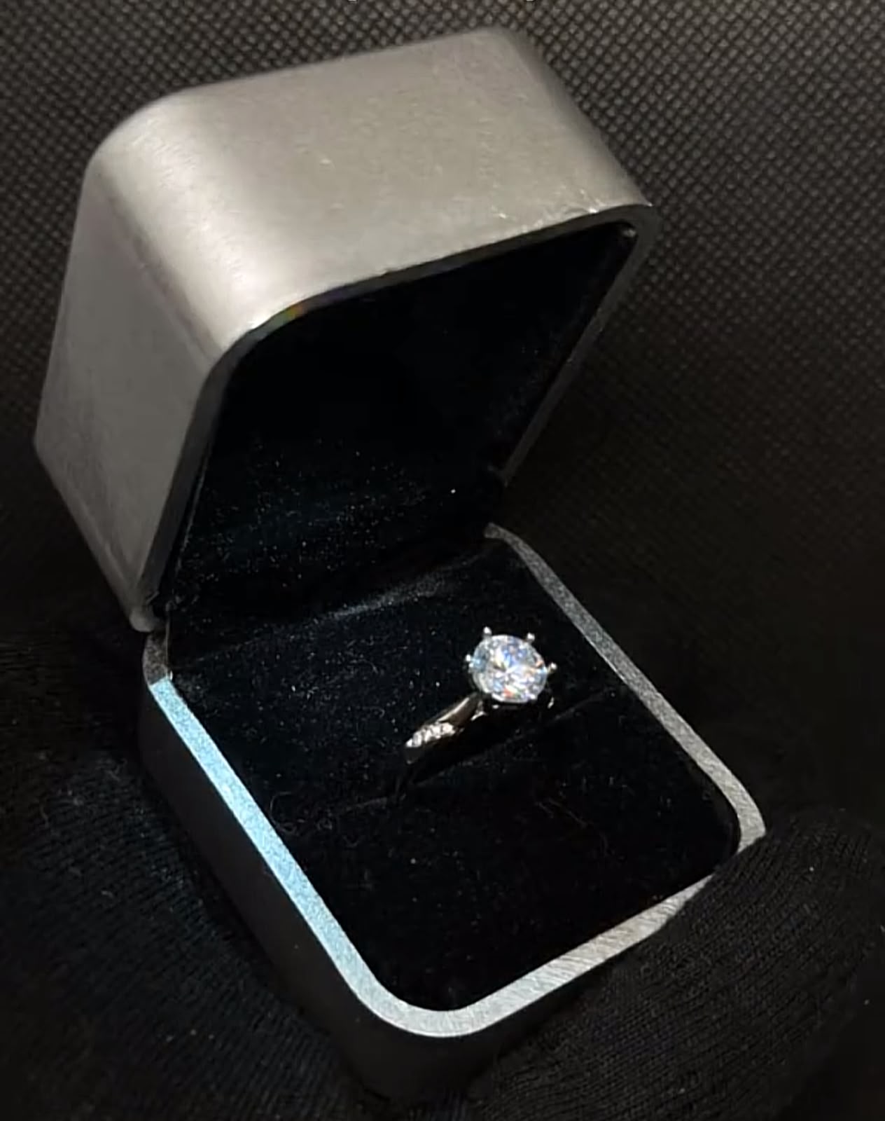 Classic Solitaire Engagement Ring | Round Cut Diamond Ring